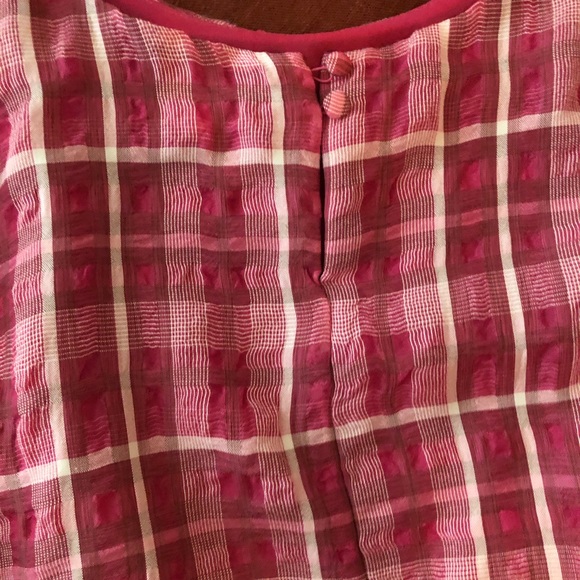 Madewell pink and red plaid top puff sleeve. - Picture 2 of 3